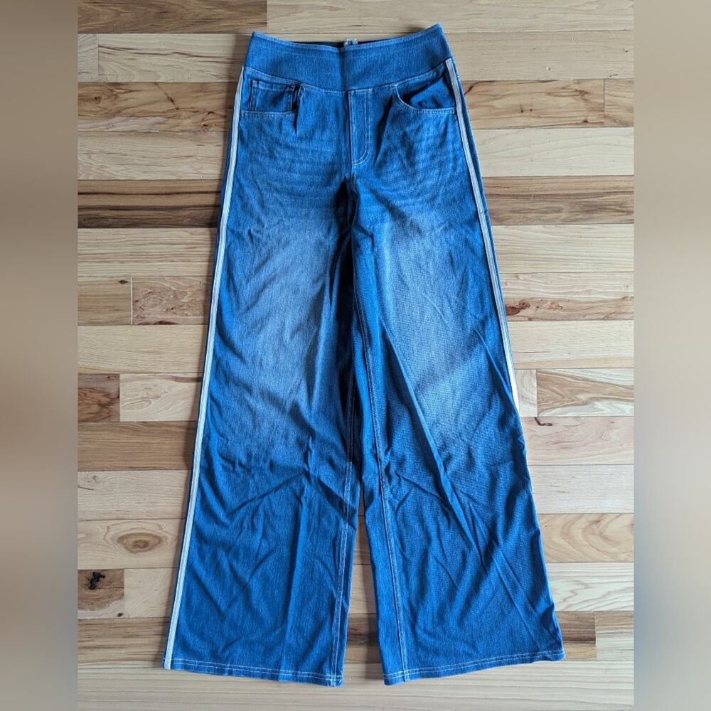 Halara Wide Leg Jeans Size Small - Picture 3 of 12